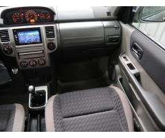 Nissan X-Trail 2.2 dCi 100kW - 11