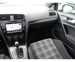 Volkswagen Golf 2.0 TDI GTD 135kW - 11