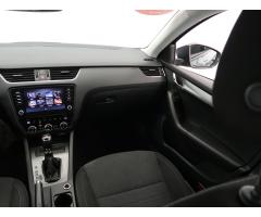 Škoda Octavia 2.0 TDI 110kW - 11