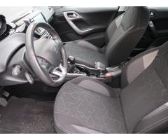 Peugeot 2008 1.2 PureTech 81kW - 16