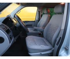 Volkswagen Transporter 2.5 TDI 128kW - 16