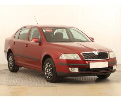 ŠKODA SUPERB COMBI 2.0TDI 140 LAURIN&K 4X4 DSG 7ST