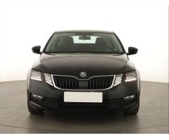 ŠKODA SUPERB COMBI 2.0TDI 140 LAURIN&K 4X4 DSG 7ST