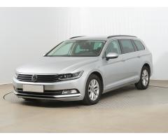 Volkswagen Passat 2.0 TDI 110kW - 3