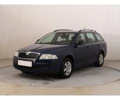 ŠKODA SUPERB COMBI 2.0TDI 140 LAURIN&K 4X4 DSG 7ST