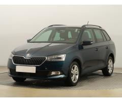 ŠKODA SUPERB COMBI 2.0TDI 140 LAURIN&K 4X4 DSG 7ST