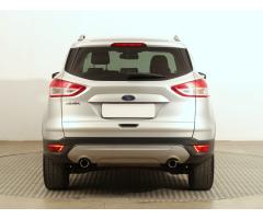 Ford Kuga 2.0 TDCi 110kW - 6