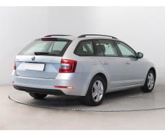 Škoda Octavia 1.5 TSI 110kW - 7