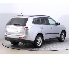 Mitsubishi Outlander 2.0 110kW - 7