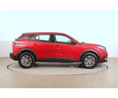 Peugeot 2008 1.2 PureTech 96kW - 8