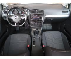 Volkswagen Golf 1.5 TSI 96kW - 10