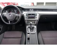 Volkswagen Passat 2.0 TDI 110kW - 10