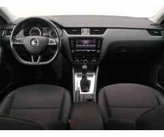 Škoda Octavia 1.6 TDI 85kW - 10