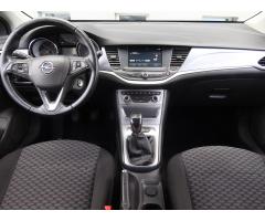 Opel Astra 1.4 T 92kW - 10