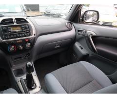 Toyota RAV4 2.0 D-4D  85kW - 11