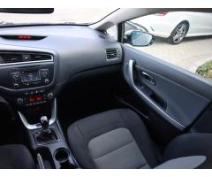 Kia Cee`d 1.6 GDI 99kW - 11