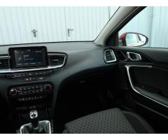 Kia Cee`d 1.4 T-GDI 103kW - 11