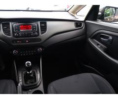 Kia Carens 1.6 GDI 99kW - 11