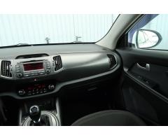 Kia Sportage 2.0 CRDi 100kW - 11