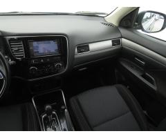 Mitsubishi Outlander 2.0 110kW - 11