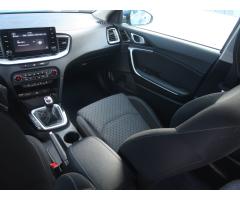 Kia Cee`d 1.0 T-GDI 74kW - 11