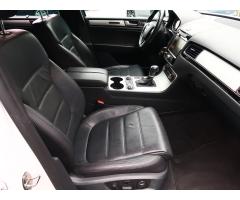 Volkswagen Touareg 3.0 TDI 180kW - 12