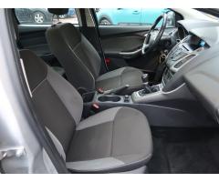 Ford Focus 1.6 i 77kW - 12