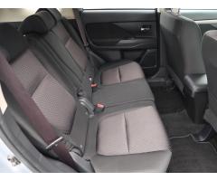 Mitsubishi Outlander 2.0 110kW - 13