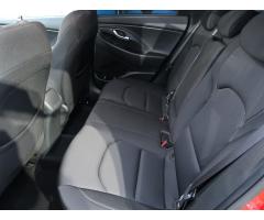 Hyundai i30 1.4 T-GDI 103kW - 15