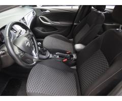 Opel Astra 1.4 T 92kW - 16