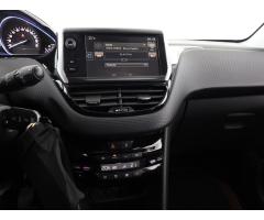 Peugeot 2008 1.2 PureTech 81kW - 19