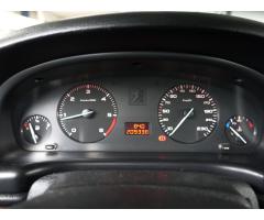 Peugeot 406 2.2 HDI 98kW - 17