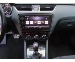 Škoda Octavia RS 2.0 TDI 4x4 DSG 135kW - 18