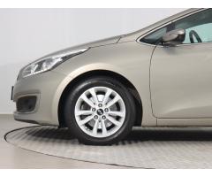 Kia Cee`d 1.6 GDI 99kW - 20