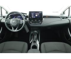 Toyota Corolla 1.5 VVT-i 92kW - 9