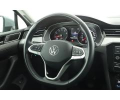 Volkswagen Passat 1.5 TSI 110kW - 19