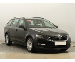 ŠKODA SUPERB COMBI 2.0TDI 140 LAURIN&K 4X4 DSG 7ST