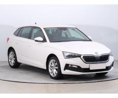 ŠKODA SUPERB COMBI 2.0TDI 140 LAURIN&K 4X4 DSG 7ST