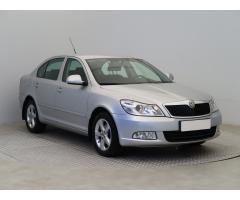 ŠKODA SUPERB COMBI 2.0TDI 140 LAURIN&K 4X4 DSG 7ST