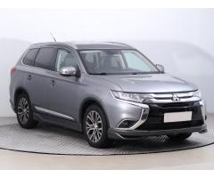 Mitsubishi Outlander 2.2 DI-D 110kW - 1