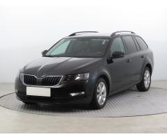 ŠKODA SUPERB COMBI 2.0TDI 140 LAURIN&K 4X4 DSG 7ST