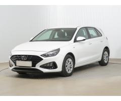 Hyundai i30 1.5 DPI 81kW - 3