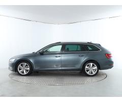 ŠKODA SUPERB COMBI 2.0TDI 140 LAURIN&K 4X4 DSG 7ST