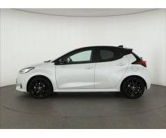 Toyota Yaris 1.5 VVT-i Hybrid 85kW - 4