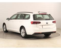 Volkswagen Passat 2.0 TDI 90kW - 5