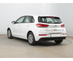 Hyundai i30 1.5 DPI 81kW - 5