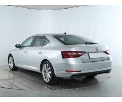 ŠKODA SUPERB COMBI 2.0TDI 140 LAURIN&K 4X4 DSG 7ST