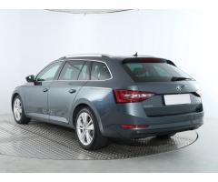 ŠKODA SUPERB COMBI 2.0TDI 140 LAURIN&K 4X4 DSG 7ST