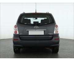 Toyota Corolla Verso 2.2 D-4D 100kW - 6