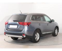 Mitsubishi Outlander 2.0 110kW - 7